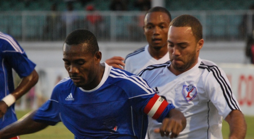 Haití derrota a República Dominicana por 2-1 en la Copa del Caribe