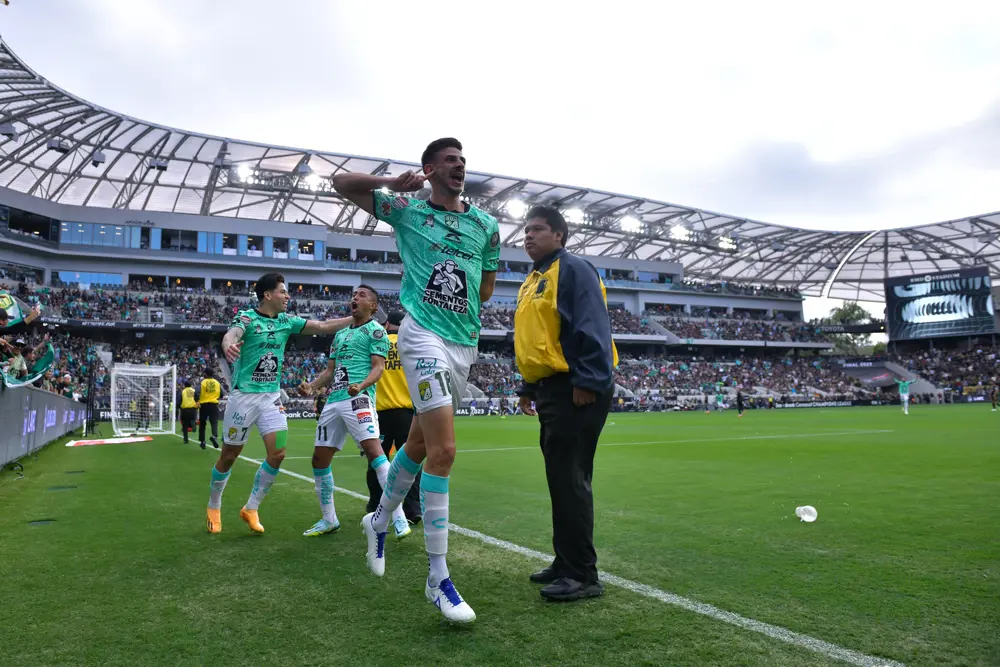 Club León derrotó a LAFC y logra primer título de Concacaf
