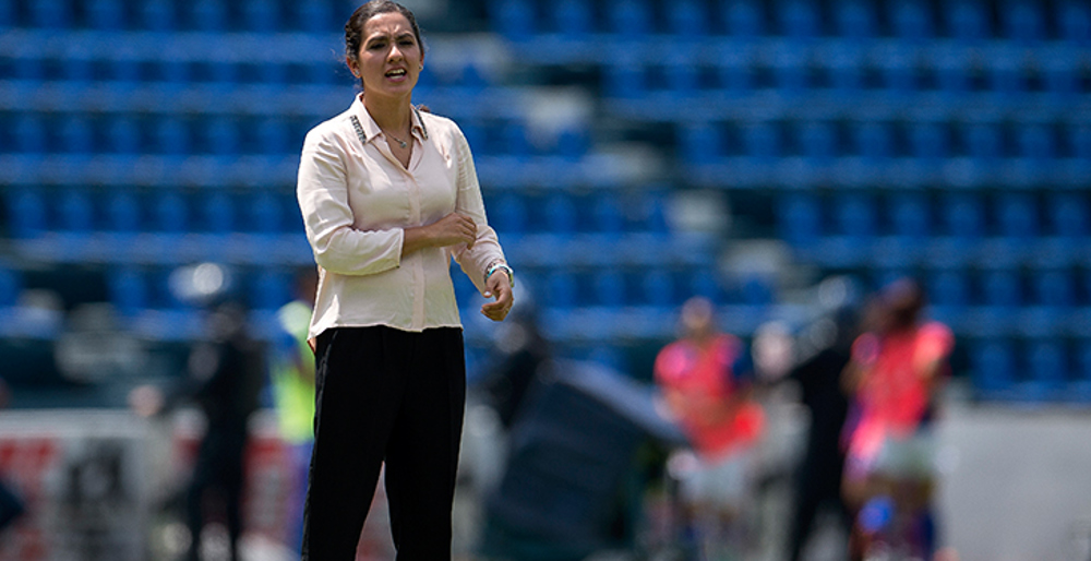 A medida la Liga MX Femenil crece, Eva Espejo desarrolla al Pachuca