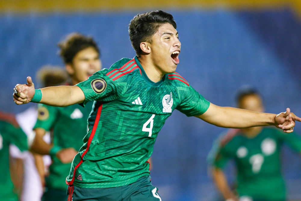Mexico top rivals U.S. to claim fifth straight CMU17 crown