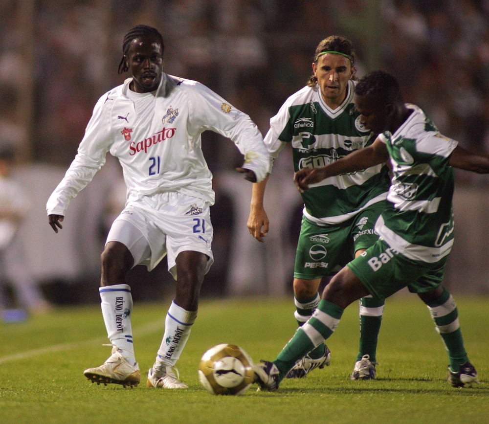 Santos Laguna-Montreal evokes memories of legendary series