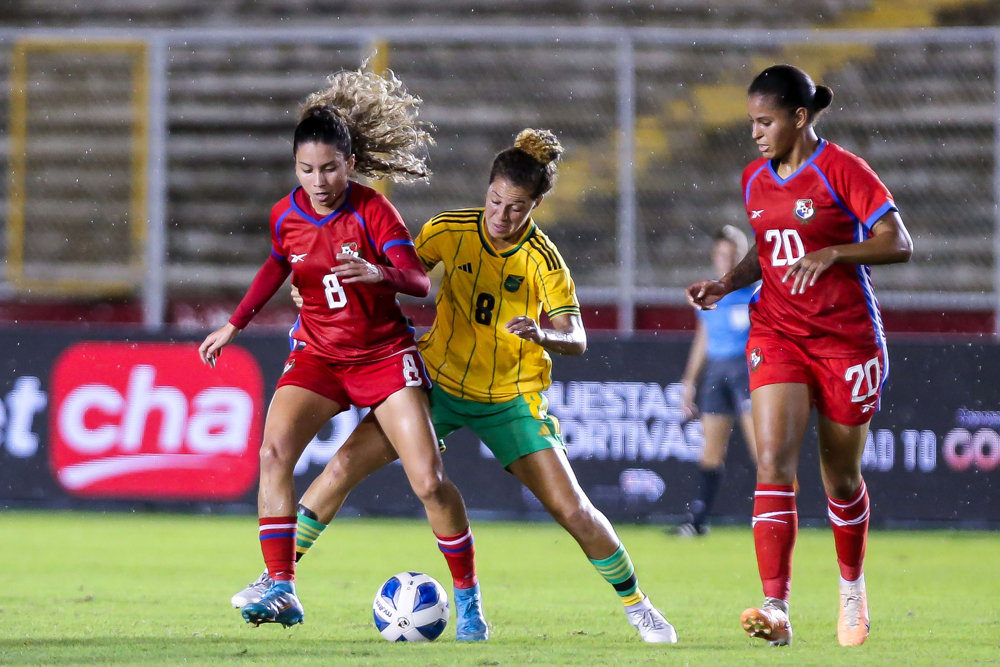 Gol sobre la hora de Cedeño selló triunfo de Panamá sobre Jamaica
