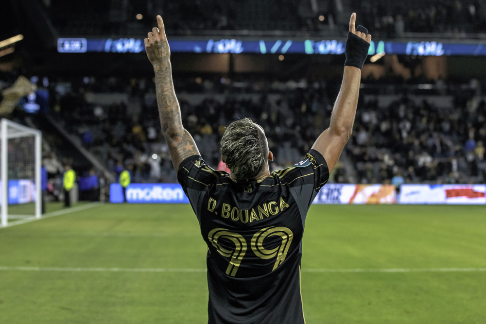 Bouanga brace powers LAFC over Columbus Crew in Round of 16 first leg