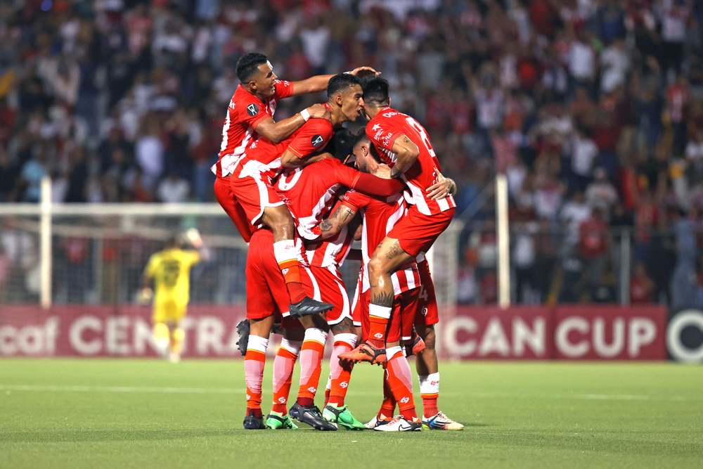 Real Estelí y CS Herediano se enfrentan en las semifinales de la Copa Centroamericana