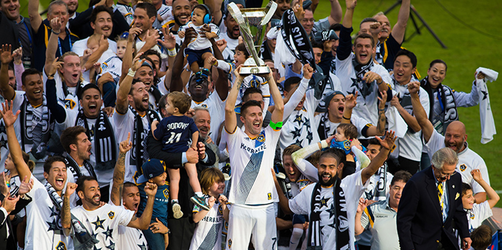 Keane lifts LA Galaxy to MLS Cup crown