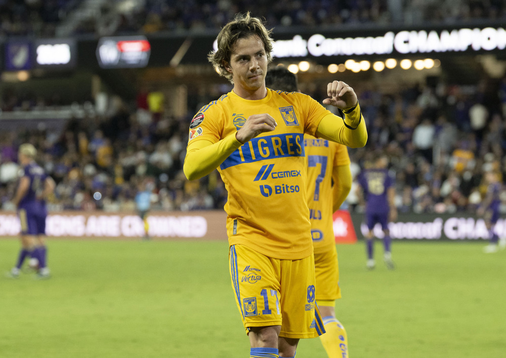 Tigres fend off late Orlando City surge to book QF spot