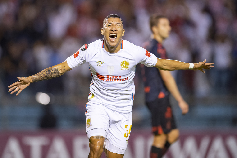 Olimpia take control on Benguche brace in super second half