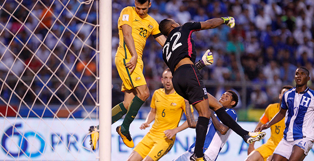 Honduras y Australia empataron en el juego de ida del repechaje al Mundial