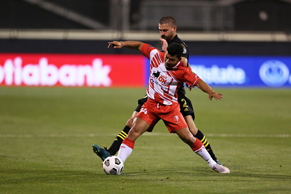 Columbus edge Real Esteli on late Wright-Phillips strike
