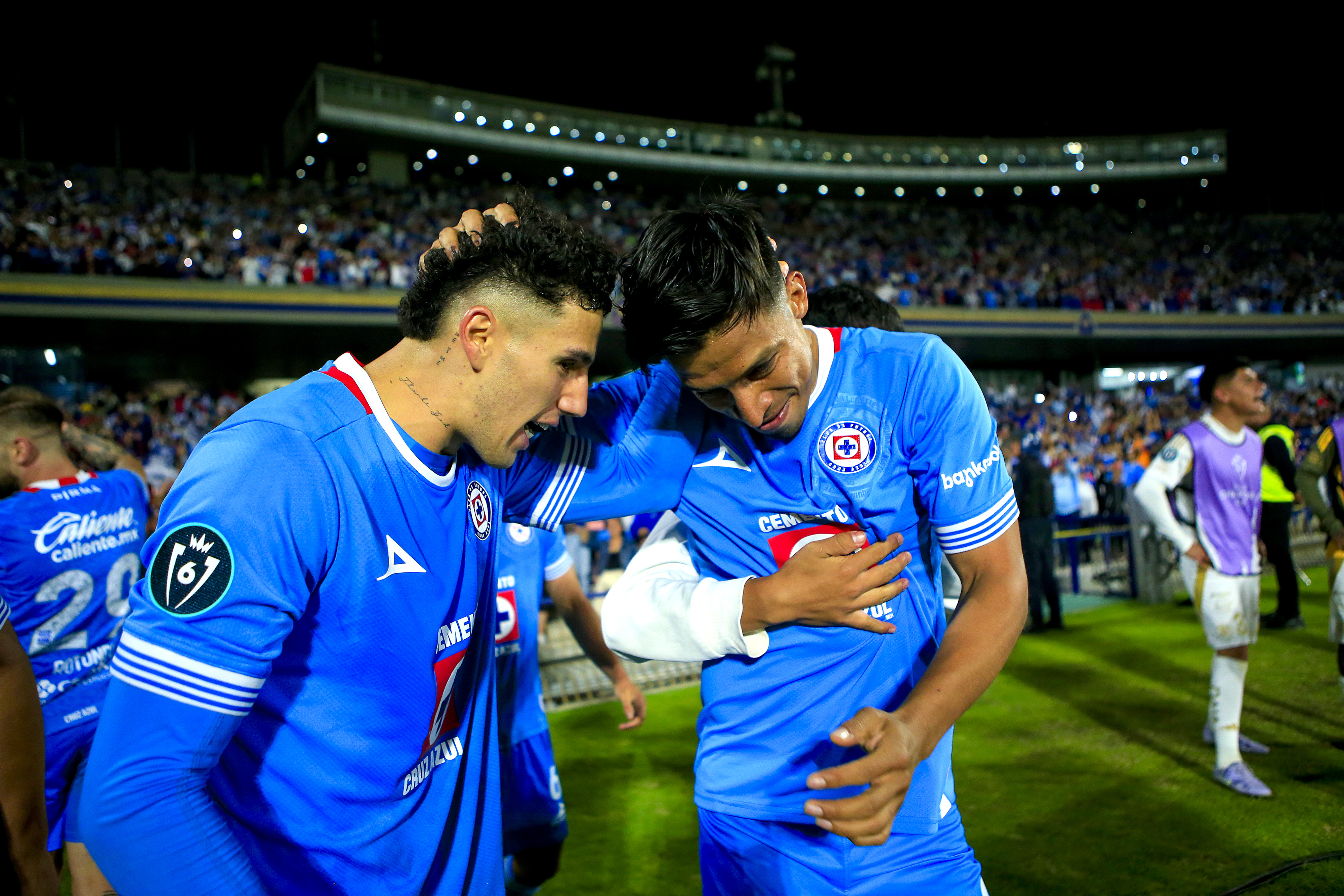 Cruz Azul vence a Tigres