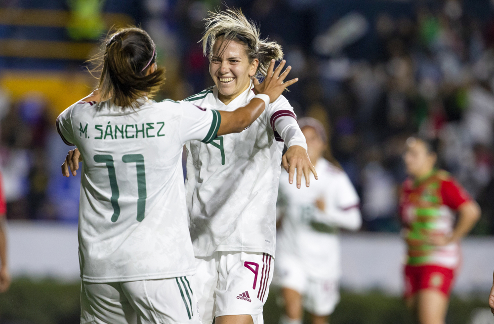 Mexico, Panama take charge in W Qualifying openers