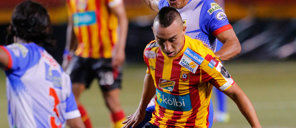 Pedroza retorna a Cruz Azul tras préstamo en Herediano