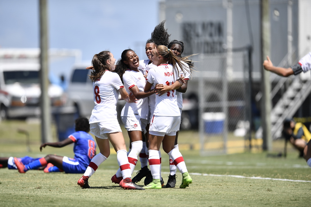Canada edge Haiti to reach World Cup
