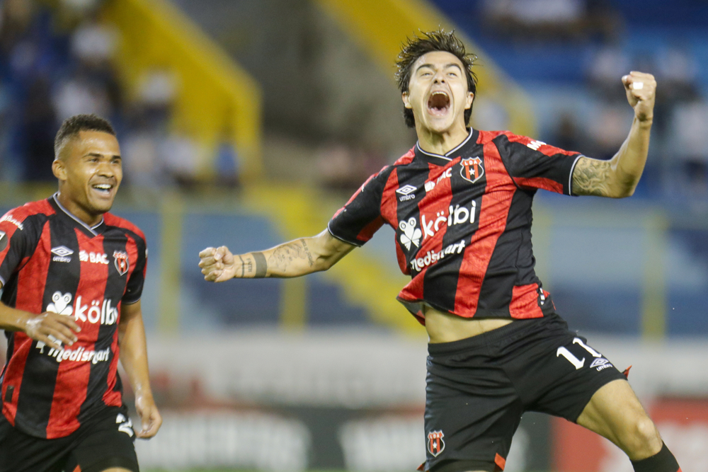 Alajuelense seals quarterfinals berth