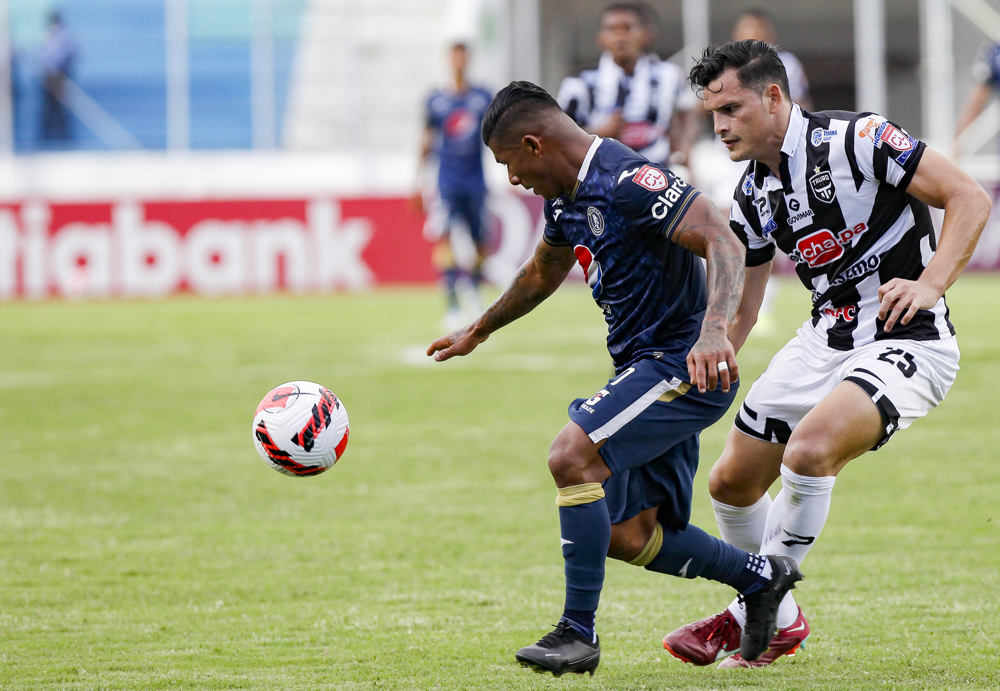 Defense helps Tauro hang on for draw at Motagua