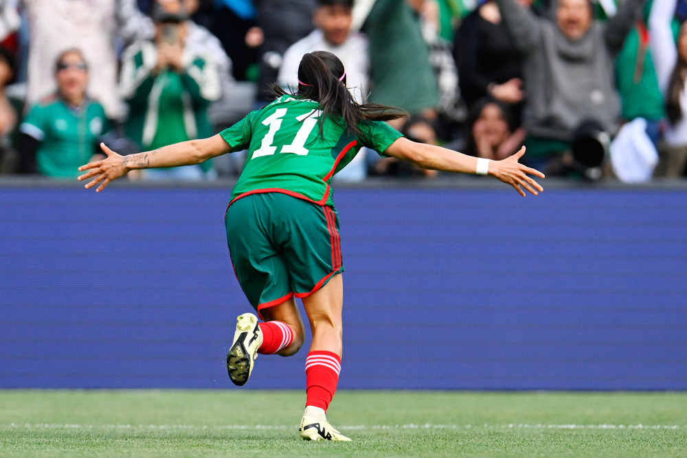 Mexico ride Ovalle brace past Paraguay and into semifinals