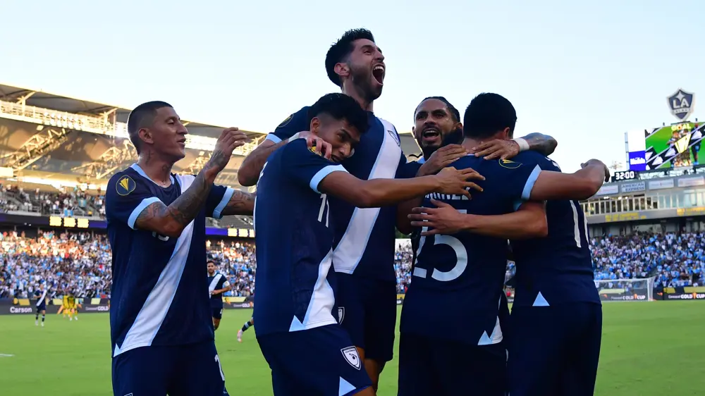 Santis strikes winner for Guatemala against Jamaica