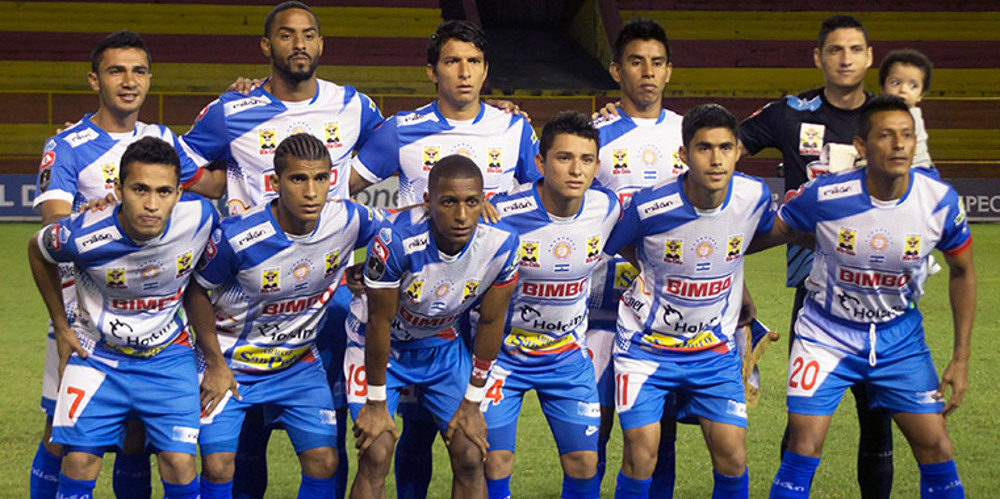 Isidro Metapan, Aguila bid for glory in El Salvador
