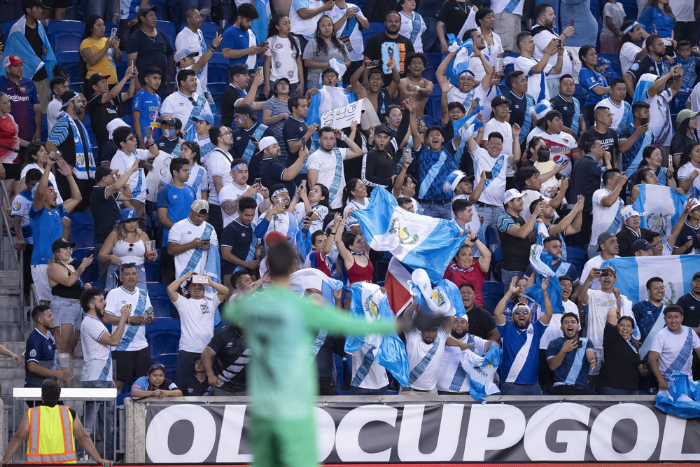 Jugadores de Guatemala elogian el "impulso extra" de los aficionados en la Copa Oro