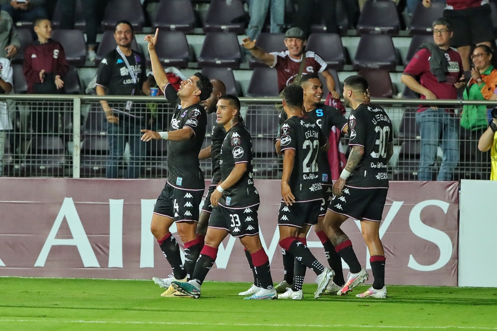 Sinclair, East braces power Saprissa past Coban Imperial