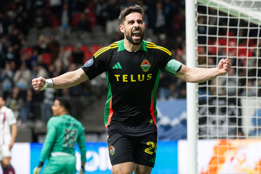 White brace sends Vancouver Whitecaps to Round of 16