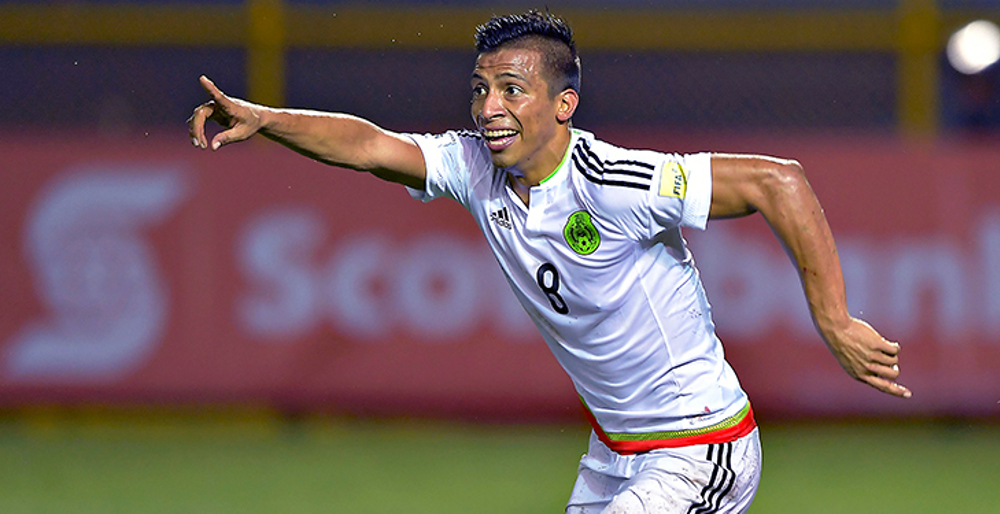 Mexico eliminates El Salvador, remains perfect in WCQ