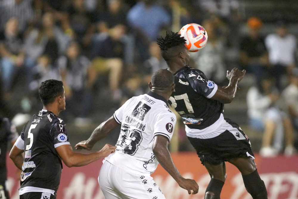 Gol de Aguilar le bastó a Comunicaciones para vencer al Diriangen 